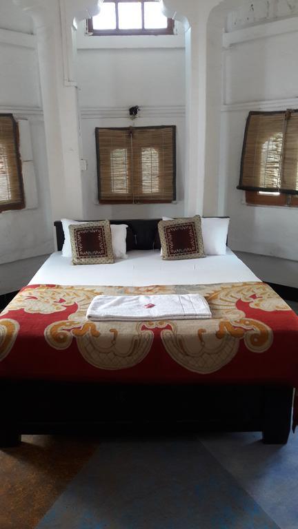 Bed And Breakfast Clock Tower Haveli Jodhpur  Ngoại thất bức ảnh